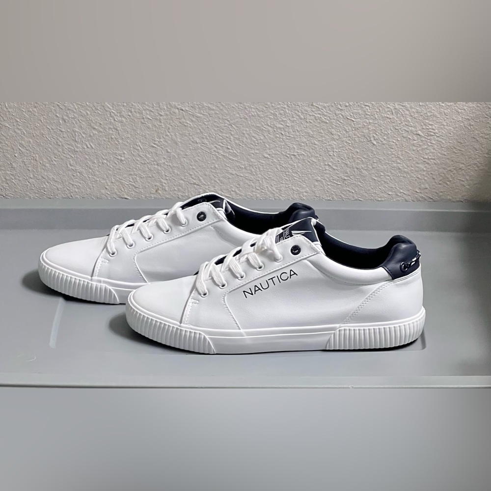 Brand New Men’s Authentic Sneakers